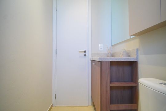 Banheiro de apartamento à venda com 2 quartos, 63m² em Centro, São Leopoldo