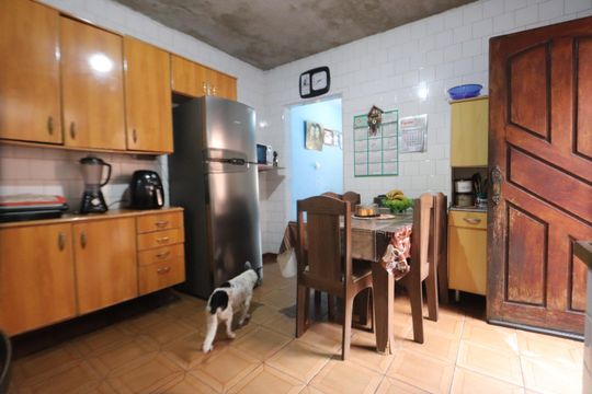 Casa à venda com 3 quartos, 120m² em Vila Ema, São Paulo