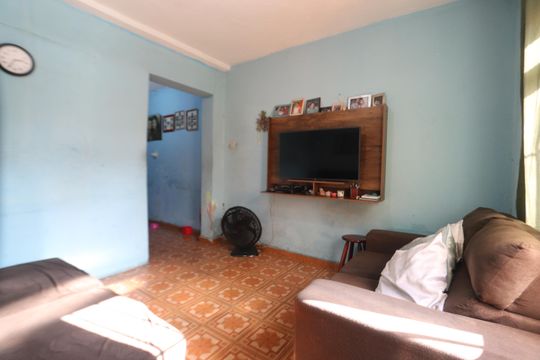 Casa à venda com 3 quartos, 120m² em Vila Ema, São Paulo