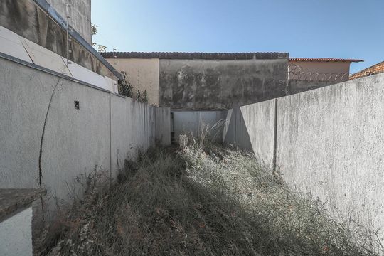 Área externa de casa à venda com 3 quartos, 140m² em Jardim Dona Leopoldina, Porto Alegre