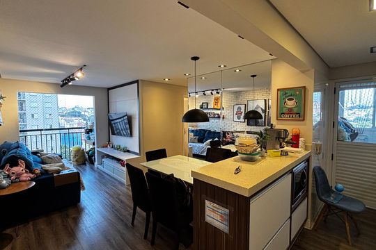 Apartamento à venda com 3 quartos, 67m² em Vila Metalúrgica, Santo André