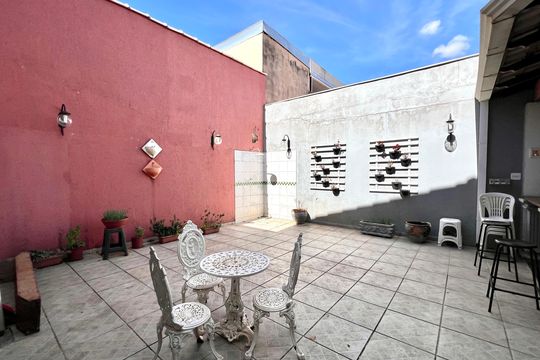 Área comum de casa à venda com 4 quartos, 194m² em Alípio de Melo, Belo Horizonte