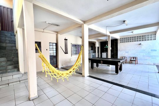 Área comum de casa à venda com 4 quartos, 194m² em Alípio de Melo, Belo Horizonte
