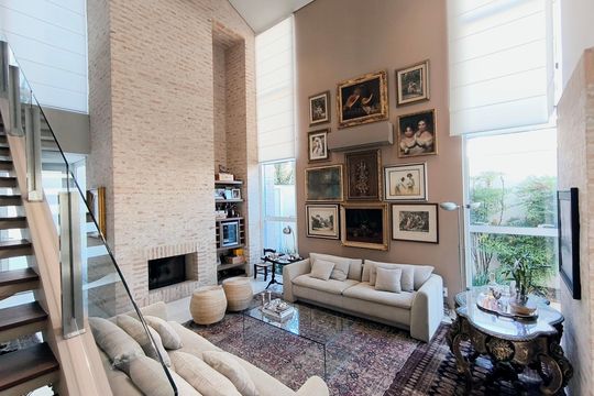 Sala de casa de condomínio à venda com 3 quartos, 270m² em Jardim Marco Leite, Jundiaí