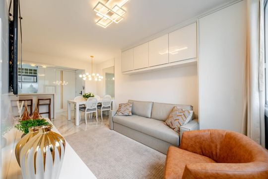 Sala de apartamento para alugar com 1 quarto, 56m² em Três Figueiras, Porto Alegre