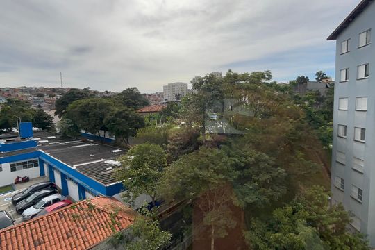 Vista da Sala de apartamento para alugar com 2 quartos, 62m² em Jardim Fanganiello, Ferraz de Vasconcelos