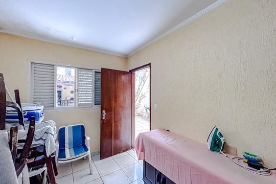 Quarto de Serviço de casa à venda com 4 quartos, 456m² em Vila Carrão, São Paulo