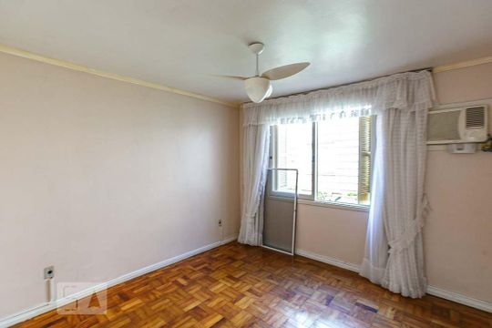 Quarto 1 de apartamento à venda com 2 quartos, 60m² em Tristeza, Porto Alegre