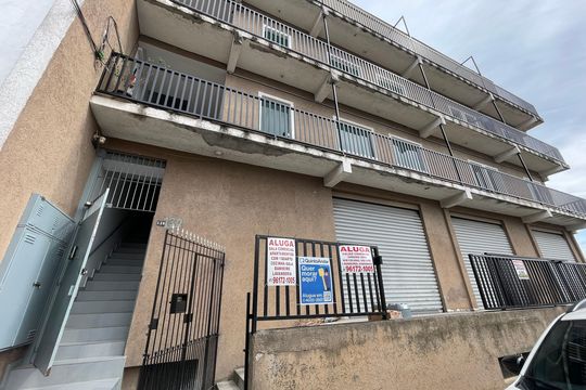 Fachada de kitnet/studio para alugar com 1 quarto, 40m² em Jardim Luísa, São Paulo