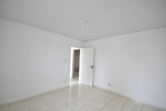 Quarto 1 de casa para alugar com 2 quartos, 60m² em Vila Ede, São Paulo