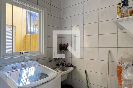 Casa para alugar com 4 quartos, 400m² em Camaquã, Porto Alegre