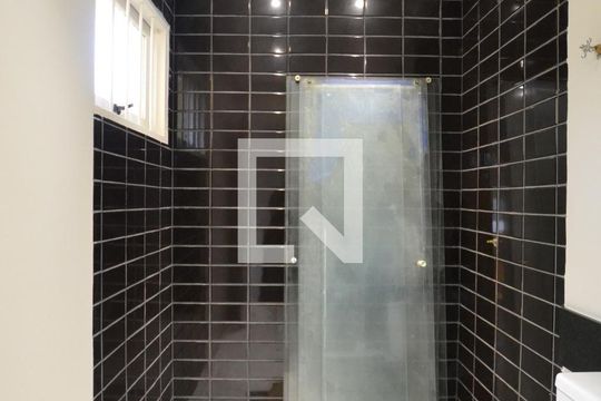 Casa para alugar com 4 quartos, 400m² em Camaquã, Porto Alegre