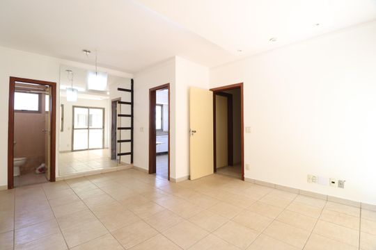 Sala de apartamento para alugar com 4 quartos, 72m² em Santa Maria, Uberlândia
