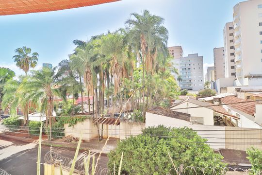 Vista de apartamento para alugar com 4 quartos, 72m² em Santa Maria, Uberlândia