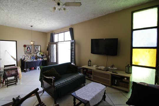 Sala de casa para alugar com 4 quartos, 125m² em Pechincha, Rio de Janeiro