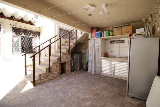 Quintal de casa para alugar com 4 quartos, 125m² em Pechincha, Rio de Janeiro