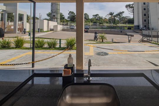 Área comum - Churrasqueira de apartamento para alugar com 2 quartos, 50m² em Cavalhada, Porto Alegre