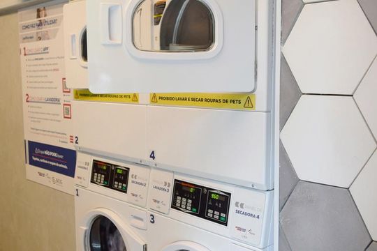 Área comum de kitnet/studio à venda com 1 quarto, 30m² em Pinheiros, São Paulo