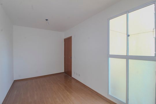 Sala de apartamento para alugar com 2 quartos, 40m² em Cavalhada, Porto Alegre