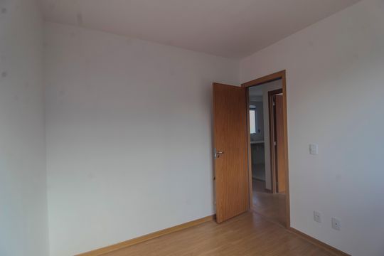 Quarto 2 de apartamento para alugar com 2 quartos, 40m² em Cavalhada, Porto Alegre