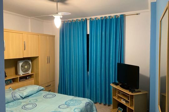 Quarto 1 de apartamento para alugar com 2 quartos, 91m² em Vila Tupi, Praia Grande