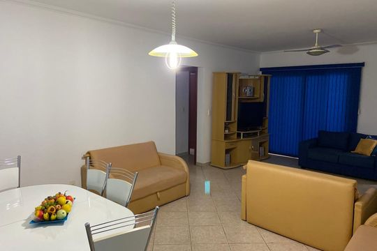 Sala de apartamento para alugar com 2 quartos, 91m² em Vila Tupi, Praia Grande