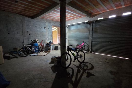 Garagem de casa para alugar com 6 quartos, 391m² em Recreio Rio Bonito, Suzano