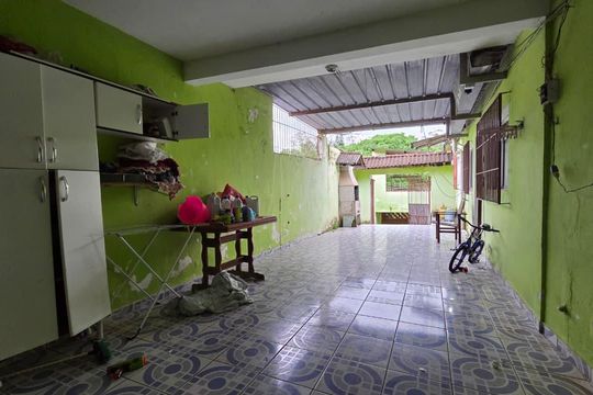 Quintal de casa para alugar com 6 quartos, 391m² em Recreio Rio Bonito, Suzano