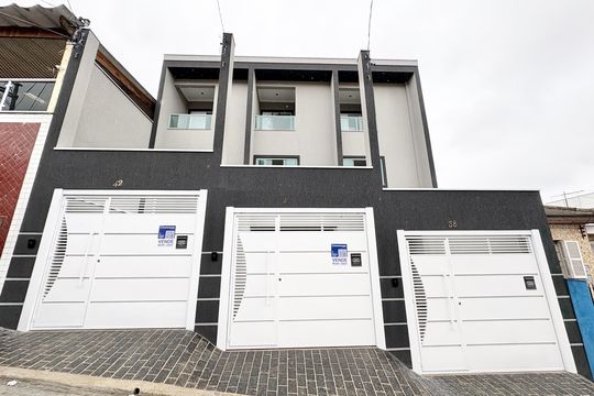 Fachada de casa à venda com 2 quartos, 135m² em Vila Palmeiras, São Paulo