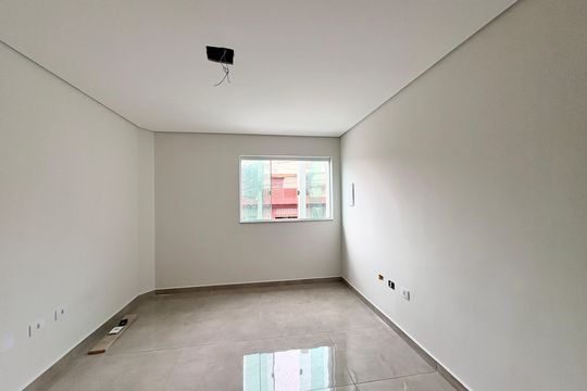 Sala de casa à venda com 2 quartos, 135m² em Vila Palmeiras, São Paulo