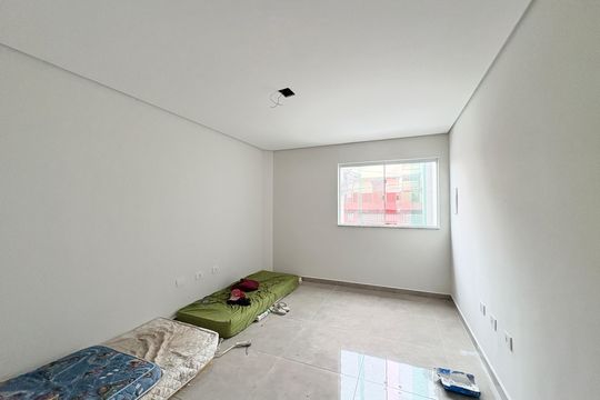 Sala  de casa à venda com 2 quartos, 135m² em Vila Pereira Cerca, São Paulo