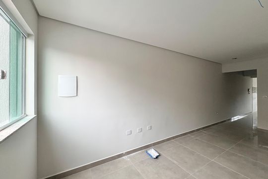 Sala de casa à venda com 2 quartos, 135m² em Vila Pereira Cerca, São Paulo