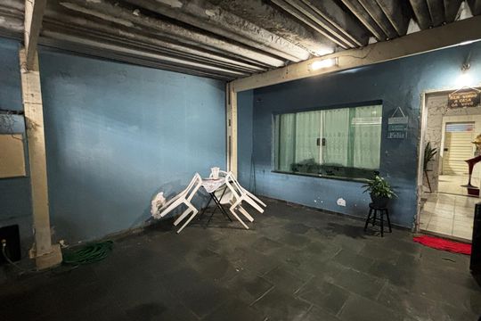 Garagem de casa à venda com 2 quartos, 70m² em Vila Homero Thon, Santo André