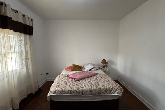 Quarto 1 de casa à venda com 2 quartos, 70m² em Vila Homero Thon, Santo André