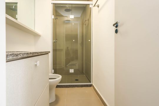 Banheiro de apartamento à venda com 2 quartos, 40m² em Vila Mariana, São Paulo