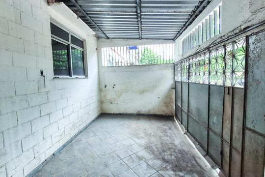 Garagem  de apartamento para alugar com 2 quartos, 98m² em Irajá, Rio de Janeiro