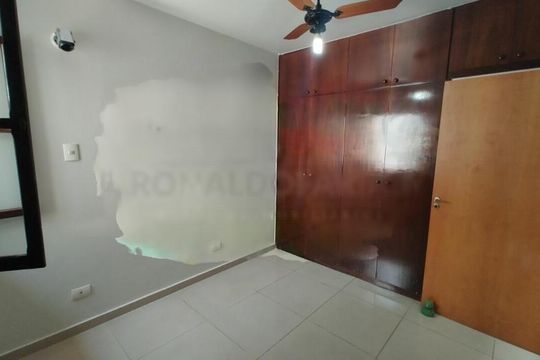 Casa à venda com 3 quartos, 106m² em Interlagos, São Paulo