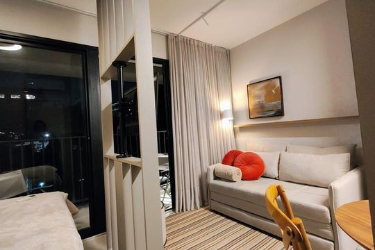 Sala de kitnet/studio para alugar com 1 quarto, 28m² em Vila Madalena, São Paulo