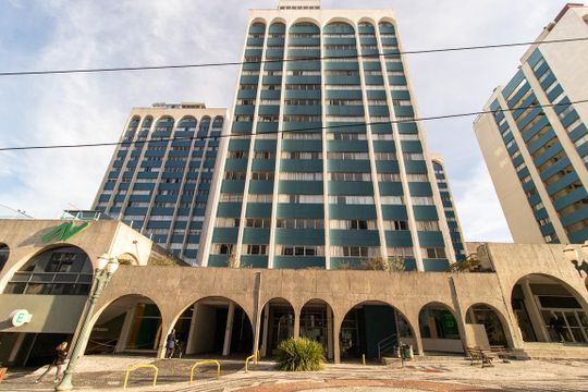 Fachada do Prédio de apartamento para alugar com 3 quartos, 187m² em Água Verde, Curitiba