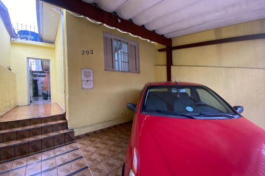 Garagem de casa à venda com 2 quartos, 60m² em Vila Ede, São Paulo