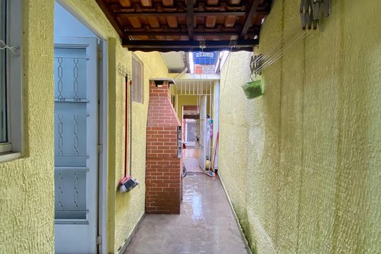 Quintal de casa à venda com 2 quartos, 60m² em Vila Ede, São Paulo
