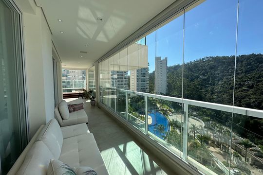 Varanda da Sala de apartamento para alugar com 3 quartos, 284m² em Residencial Tambore Iii, Santana de Parnaíba
