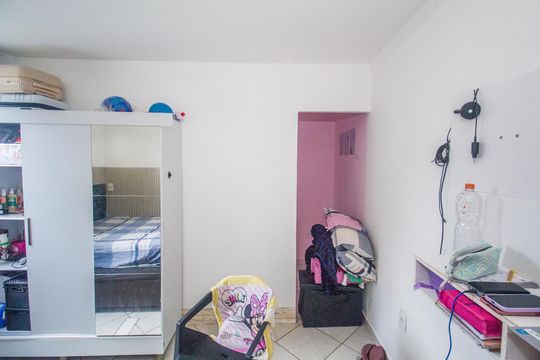 Quarto de casa à venda com 2 quartos, 20m² em Realengo, Rio de Janeiro