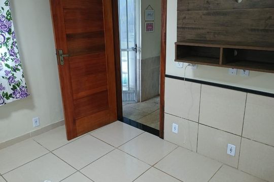 Apartamento para alugar com 1 quarto, 25m² em Chácara Flora, Petrópolis