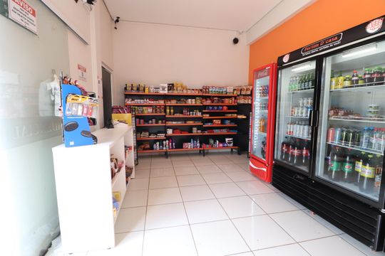 Área comum - Mercado de apartamento para alugar com 2 quartos, 49m² em Dona Zulmira, Uberlândia
