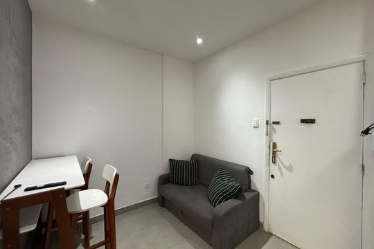 Sala de apartamento para alugar com 1 quarto, 20m² em Copacabana, Rio de Janeiro
