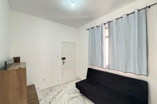 Sala de apartamento à venda com 1 quarto, 45m² em Copacabana, Rio de Janeiro