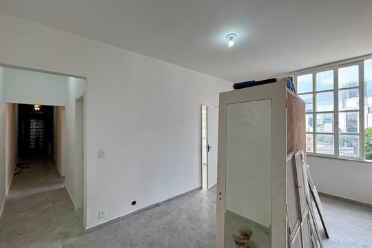 Sala de apartamento à venda com 2 quartos, 70m² em Lapa, Rio de Janeiro