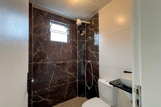 Banheiro social de apartamento à venda com 2 quartos, 70m² em Lapa, Rio de Janeiro