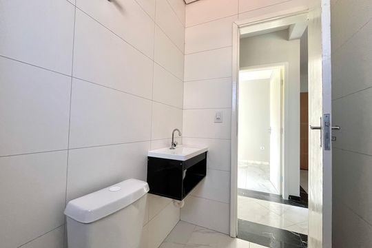 Banheiro de apartamento à venda com 2 quartos, 45m² em Mirandópolis, São Paulo
